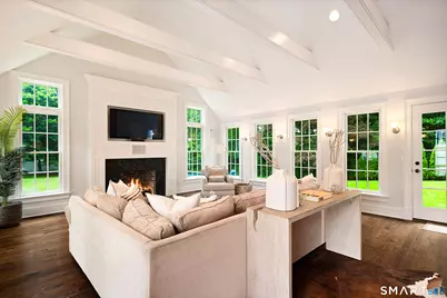 22 Sturges Commons, Westport, CT 06880 - Photo 9