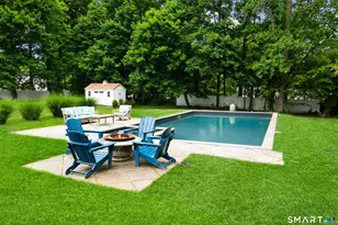 22 Sturges Cmns, Westport, CT 06880 - Photo 3