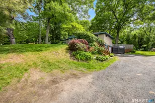 1067 Litchfield Turnpike, New Hartford, CT 06057 - Photo 5
