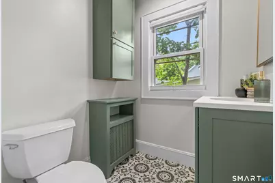 52 Bon Air Avenue, Stamford, CT 06907 - Photo 13