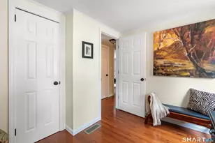 22 Rowe Pl, Bristol, CT 06010 - Photo 17
