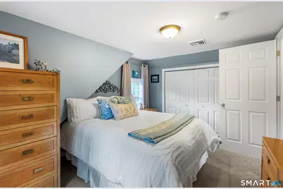 22 Rowe Place, Bristol, CT 06010 - Photo 21
