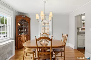 31 Puritan Ln, Stamford, CT 06906 - Photo 5