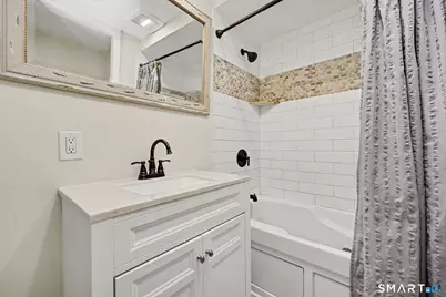 8 Wildmere Lane, Norwalk, CT 06851 - Photo 9