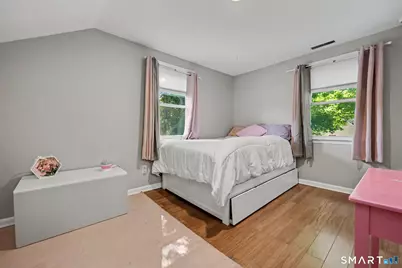 8 Wildmere Lane, Norwalk, CT 06851 - Photo 15