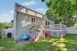 8 Wildmere Ln, Norwalk, CT 06851 - Photo 23