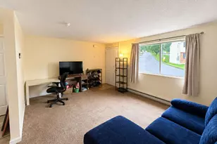 461 Spring St, Naugatuck, CT 06770 - Photo 3