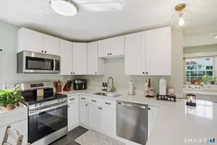 97 Liberty St, Stonington, CT 06379 - Photo 9