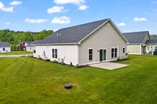 19 Henry Dr, Plainfield, CT 06354 - Photo 3