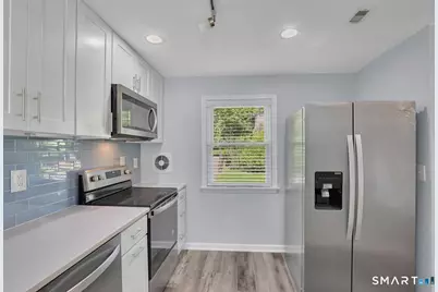 211 Brittany Farms Road #C, New Britain, CT 06053 - Photo 7
