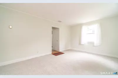 15 South Court, Meriden, CT 06450 - Photo 5