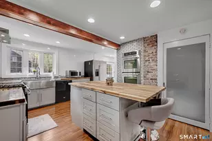 61 Water St, Glastonbury, CT 06073 - Photo 9