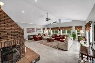 18 Grantham Rd, Wallingford, CT 06492 - Photo 3