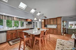 18 Grantham Rd, Wallingford, CT 06492 - Photo 13