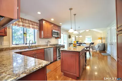 22 Pebblebrook, Windsor, CT 06095 - Photo 9