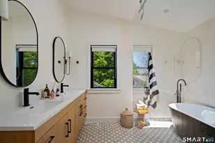 1 Crawford Terrace, Greenwich, CT 06878 - Photo 15