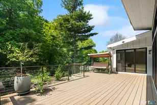 1 Crawford Terrace, Greenwich, CT 06878 - Photo 25