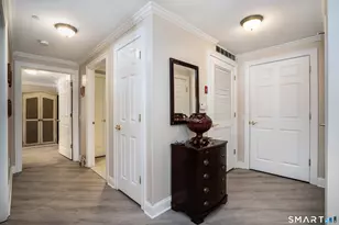 237 Fern St, West Hartford, CT 06119 - Photo 3