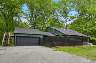 520 Lisbon Rd, Canterbury, CT 06331 - Photo 1