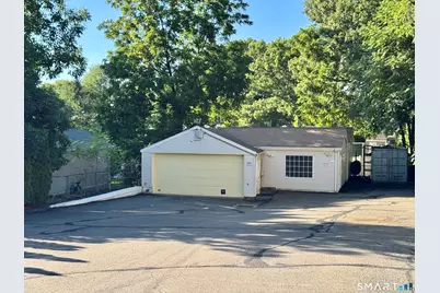 207 Burwell Road, West Haven, CT 06516 - Photo 3