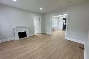 332 Robbins St, Waterbury, CT 06708 - Photo 7