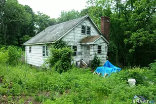 7 River Dr, Ledyard, CT 06335 - Photo 1