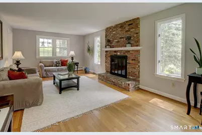 39 Woodhaven Road, Glastonbury, CT 06033 - Photo 5