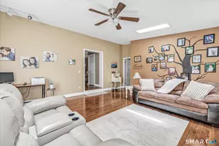 19 Hickok Ave, Bethel, CT 06801 - Photo 23