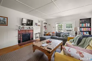 194 Main St, Glastonbury, CT 06073 - Photo 3