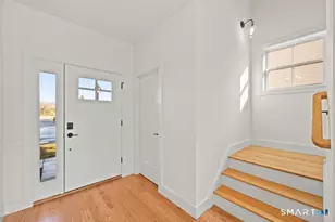 14 Fieldstone Ct, Bethel, CT 06801 - Photo 3