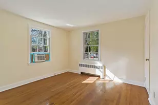219 Hollow Tree Ridge Rd, Darien, CT 06820 - Photo 15