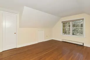 219 Hollow Tree Ridge Rd, Darien, CT 06820 - Photo 19