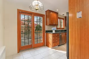 219 Hollow Tree Ridge Rd, Darien, CT 06820 - Photo 7
