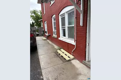 35-37 Osborne Street, Danbury, CT 06810 - Photo 21
