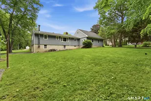 72 Woodpark Dr, Watertown, CT 06795 - Photo 25
