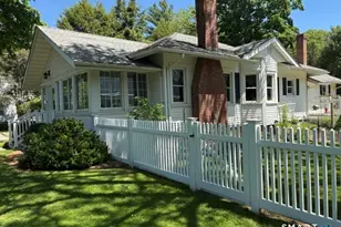 277 Church St, Guilford, CT 06437 - Photo 5