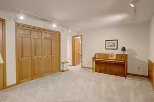 99 Knollwood Dr, Glastonbury, CT 06033 - Photo 29