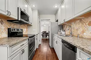 193 Hamilton Ave, Greenwich, CT 06830 - Photo 11