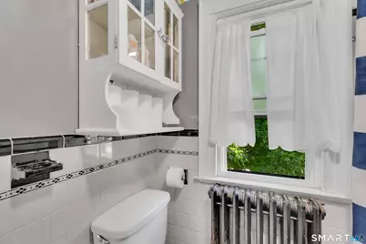 22 Hillside Avenue, Branford, CT 06405 - Photo 19
