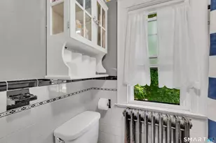 22 Hillside Ave, Branford, CT 06405 - Photo 19