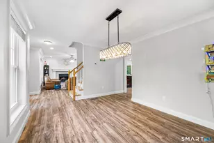 25 Spring Rock Rd, East Lyme, CT 06333 - Photo 5
