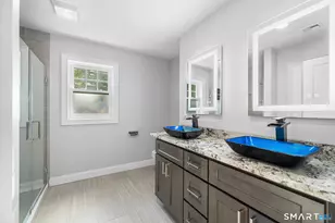 25 Spring Rock Rd, East Lyme, CT 06333 - Photo 19