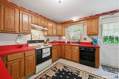 6 Warren Drive #6, Seymour, CT 06483 - Photo 11