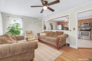 242 Marshall Ln, Derby, CT 06418 - Photo 5