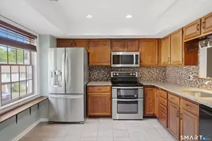 403 Holly Hill Dr, Rocky Hill, CT 06067 - Photo 7