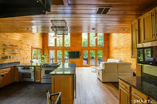 334 Ledge Rd, Killingly, CT 06241 - Photo 9