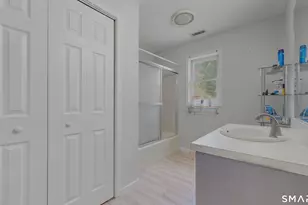 50 Long St, New Britain, CT 06053 - Photo 9