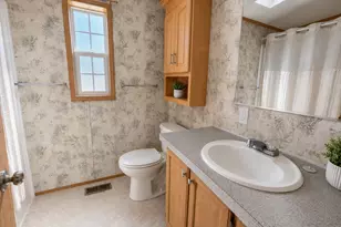 1950 N Broad St, Meriden, CT 06450 - Photo 11