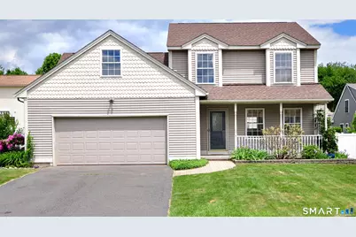9 Crystal Drive, East Granby, CT 06026 - Photo 3