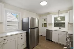 31 Alexander Rd, New Britain, CT 06053 - Photo 9